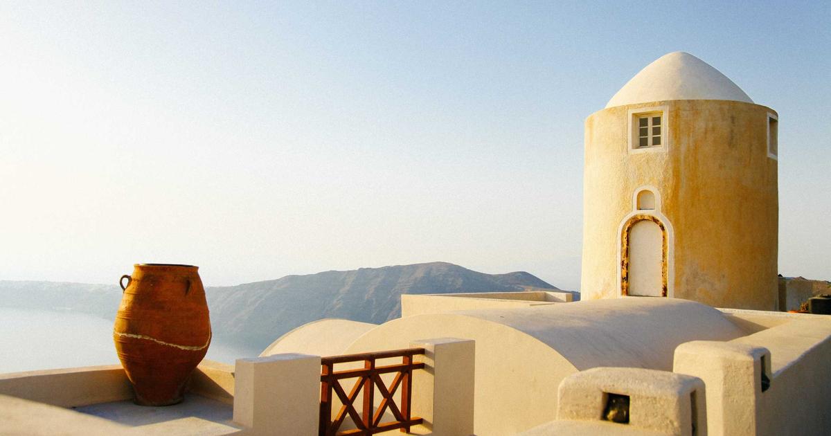 Featured: Electrolyte Balance for Athletes: When Water Isn't Enough and How to Replenish Properly